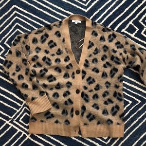 89th & Madison Leopard Print Sweater Cardi Sz M